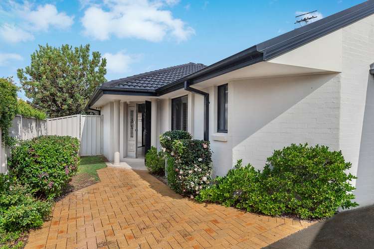 Main view of Homely villa listing, 2/74 Beach Street, Ettalong Beach NSW 2257