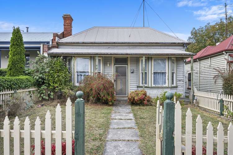 512 Armstrong Street, Soldiers Hill VIC 3350