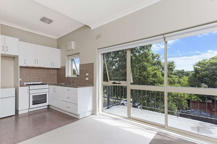 Main view of Homely apartment listing, 10/82 Campbell Road, Hawthorn East VIC 3123
