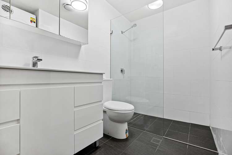 Fourth view of Homely apartment listing, 905/242 Elizabeth Street, Surry Hills NSW 2010