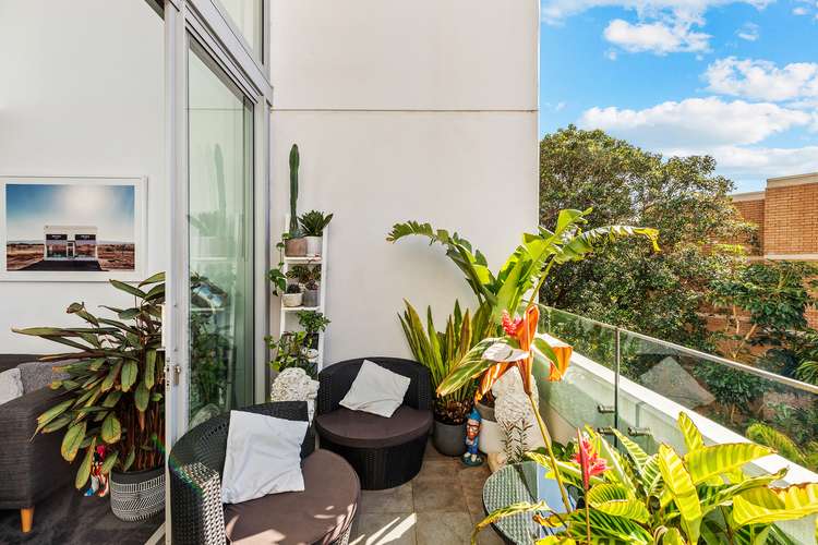 Main view of Homely apartment listing, 507/21 Elizabeth Bay Road, Elizabeth Bay NSW 2011