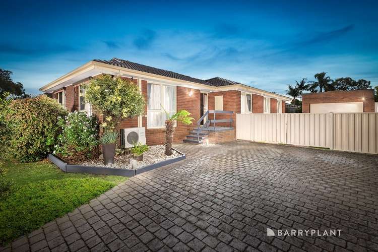 15 Buckmaster Drive, Mill Park VIC 3082