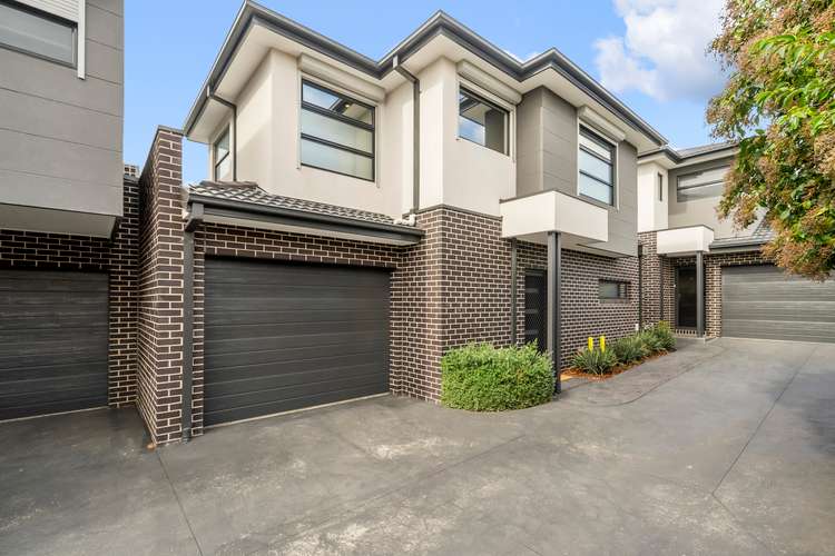 Main view of Homely townhouse listing, 2/9 Delaware Street, Reservoir VIC 3073