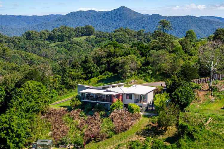 9 Highlander Court, Clear Mountain QLD 4500