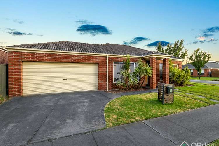 2 Hunter Lane, Pakenham VIC 3810