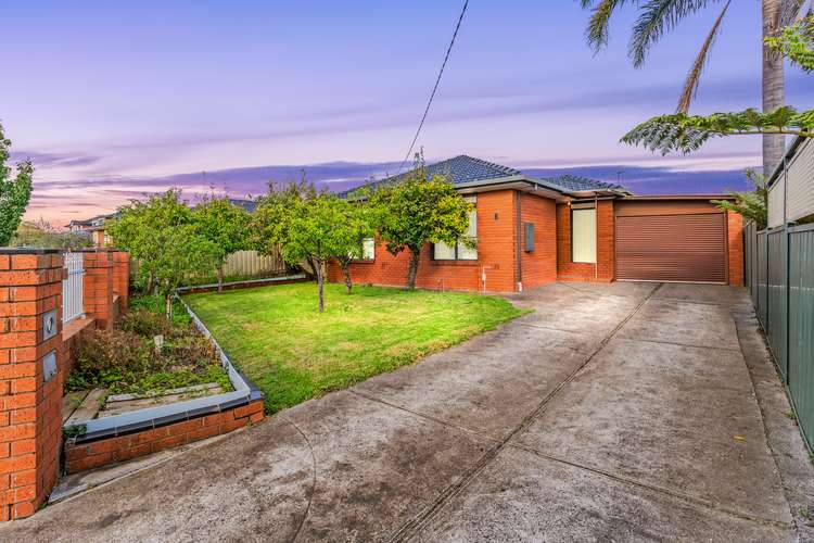 2 Cook Avenue, Kealba VIC 3021