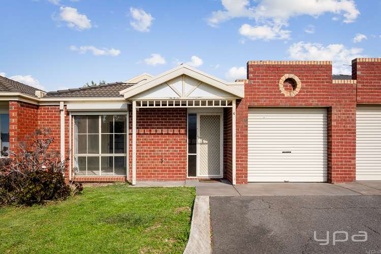 4 Village Avenue, Taylors Lakes VIC 3038