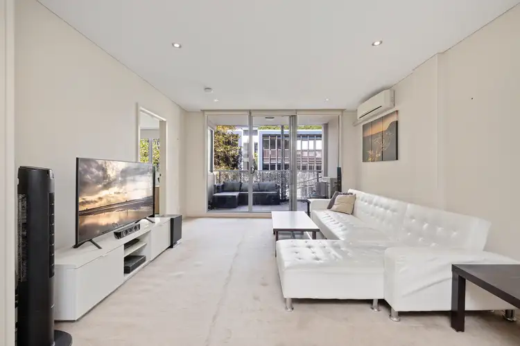 11/30-36 Albany Street