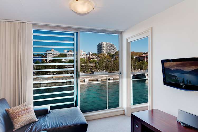 Main view of Homely apartment listing, 425/6 Cowper Wharf Road, Woolloomooloo NSW 2011