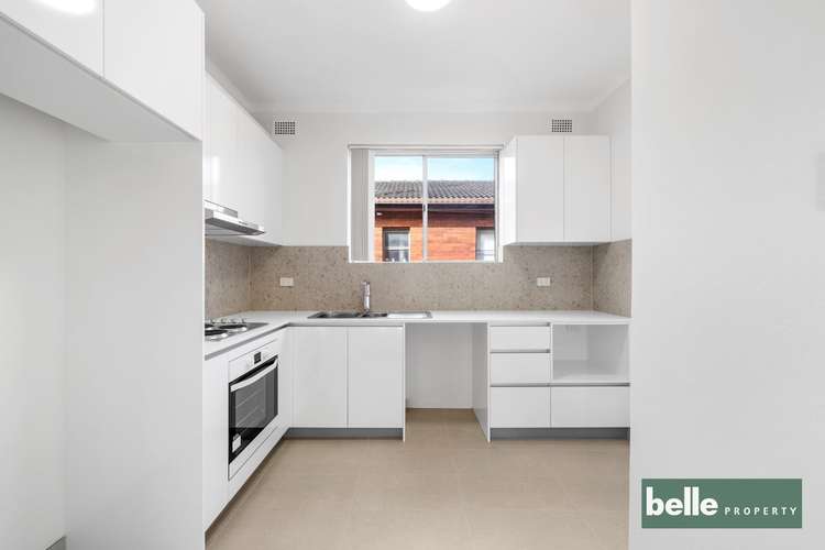 2/25 Hanks Street, Ashfield NSW 2131