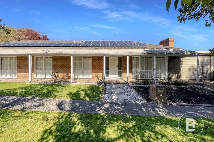 1 Hakea Court, Mount Helen VIC 3350