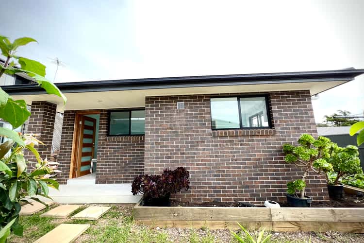 GrannyFlat/18 Crowley Boulevard, Claymore NSW 2559