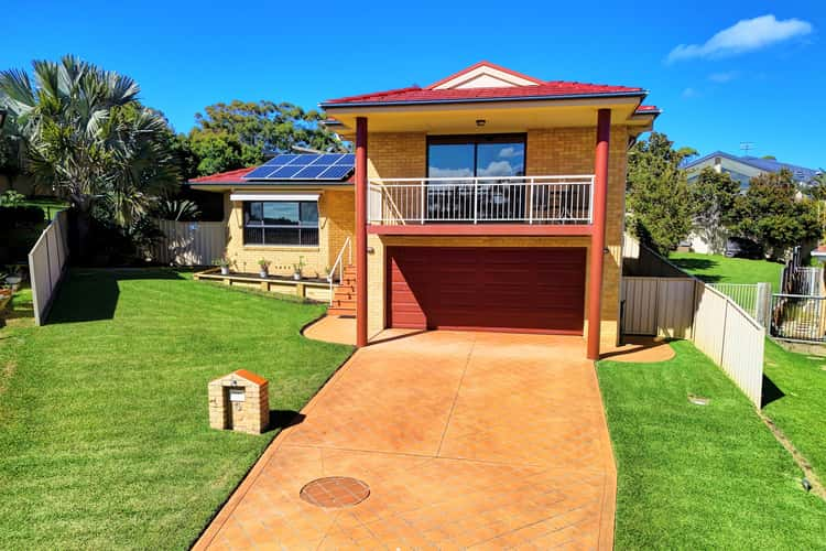 6 Marcus Place, Forster NSW 2428