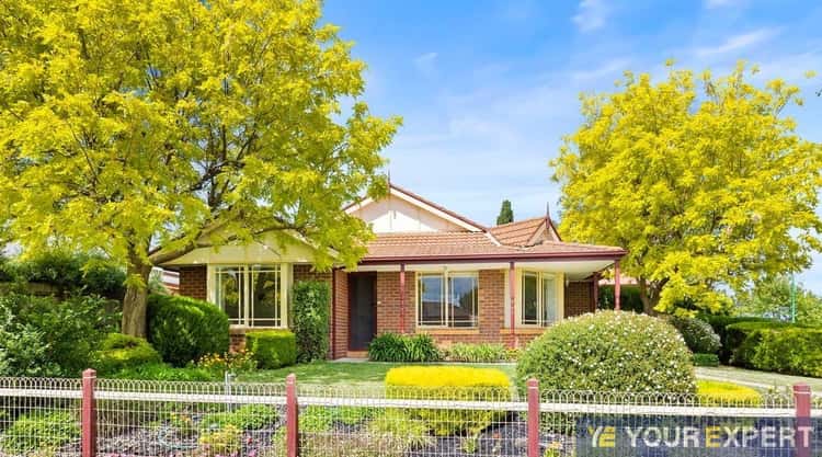 Second view of Homely house listing, 8 Turnberry Avenue, Narre Warren South VIC 3805