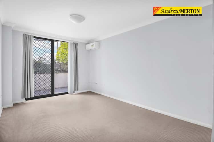 Fourth view of Homely unit listing, 4/465-481 Wentworth Avenue, Toongabbie NSW 2146