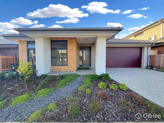 13 Goodwill Road, Clyde North VIC 3978