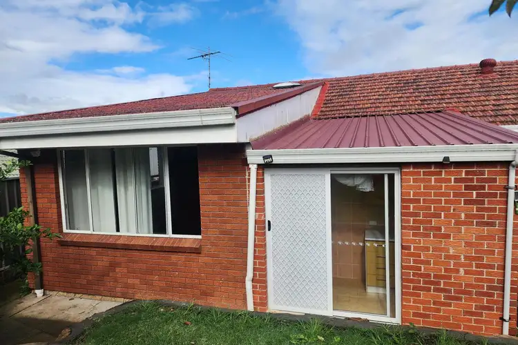 21a Cansdale Road