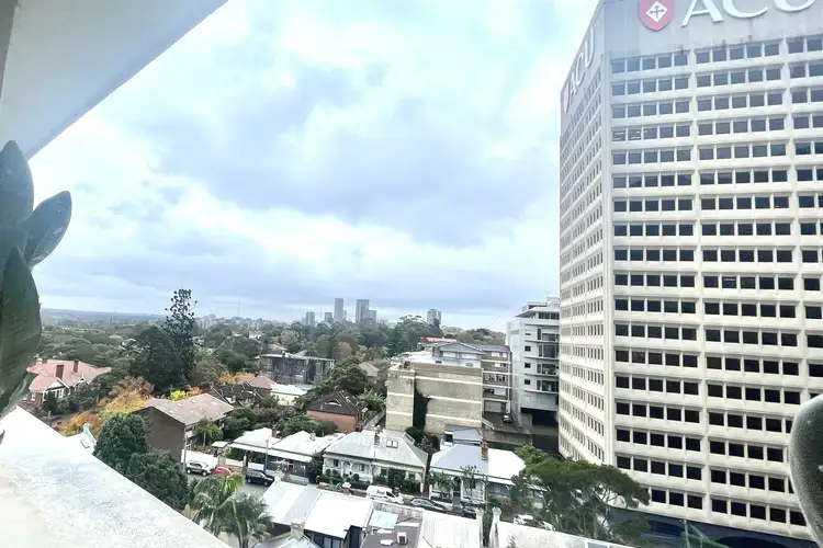 701/2-10 Mount Street