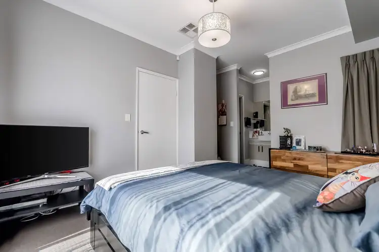 Fourth view of Homely house listing, 20 Ernest Way, Hilbert WA 6112