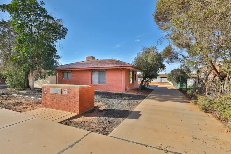 648 Koorlong Avenue