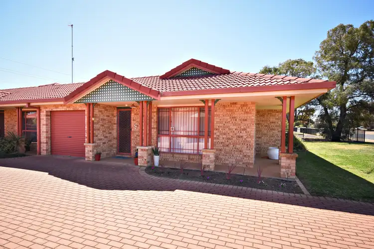 6/6-8 Sturt Circle