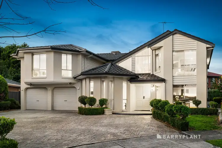 4 Pareira Court