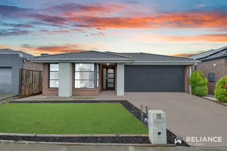 15 Scottsmith Crescent