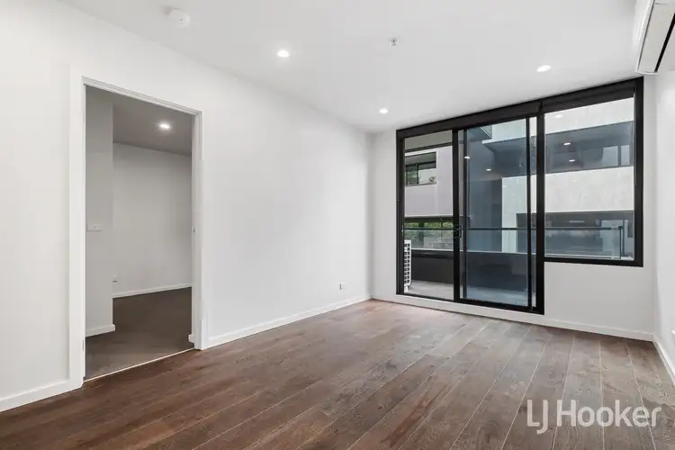 136/188 Whitehorse Road
