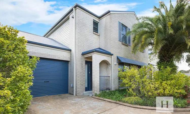 3/1A Dudley Street