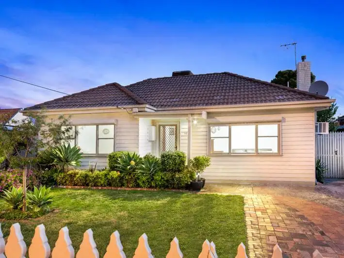 99 Murray Road