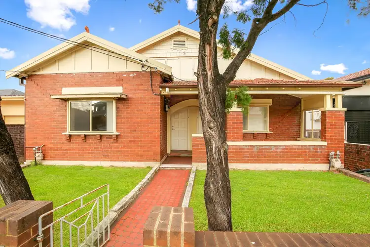 1/13 Scott Street
