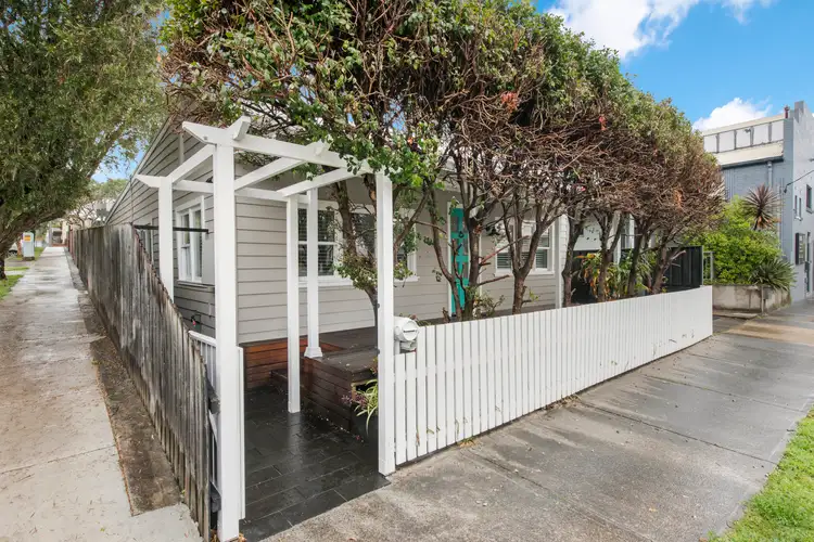 49 Hubert Street