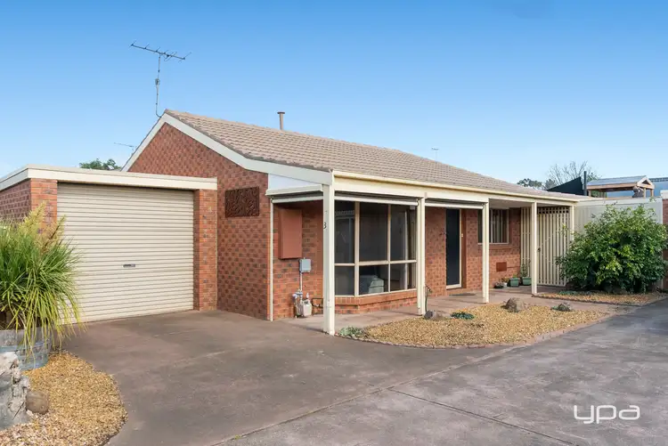 3/5 Graham Street