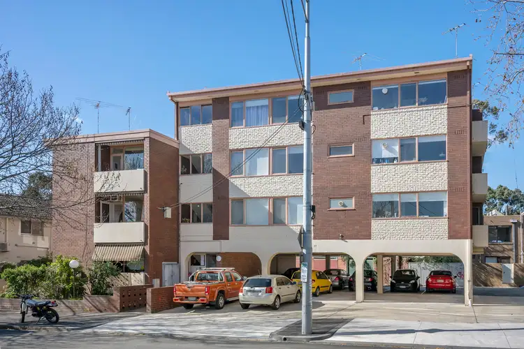 10/47 Barkly Street