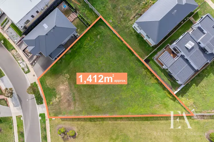 35 Moncrieff Crescent