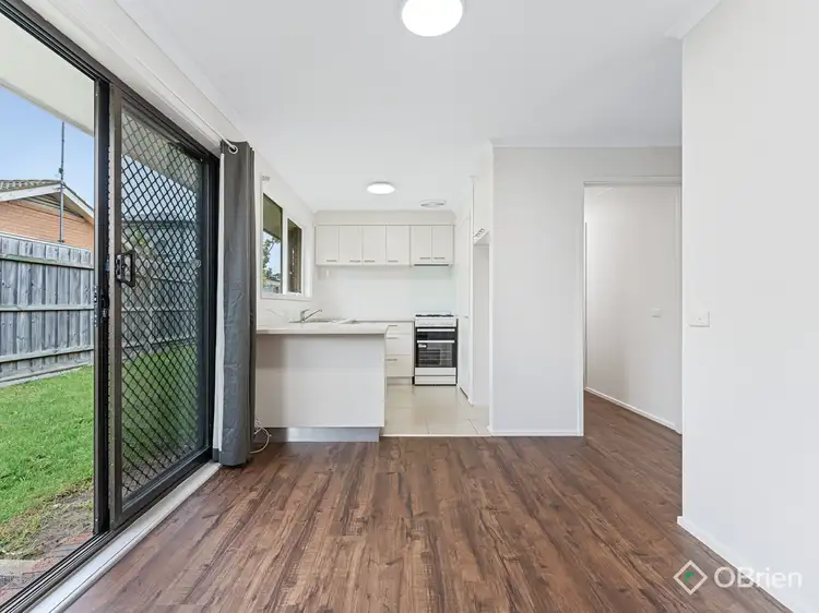 8/4-10 Barry Street