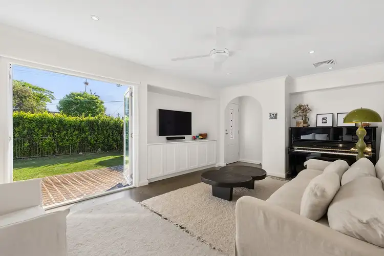 30 Illaroo Street