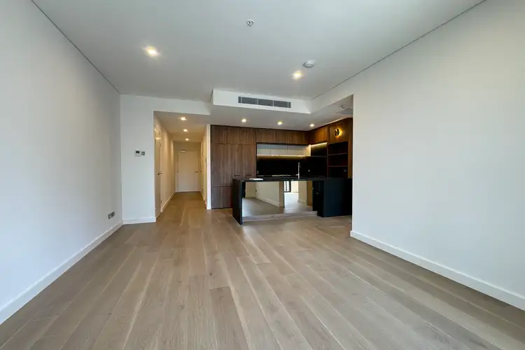 606/9 Peach Tree Road