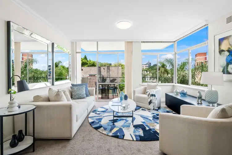 18/50 Darling Point Road