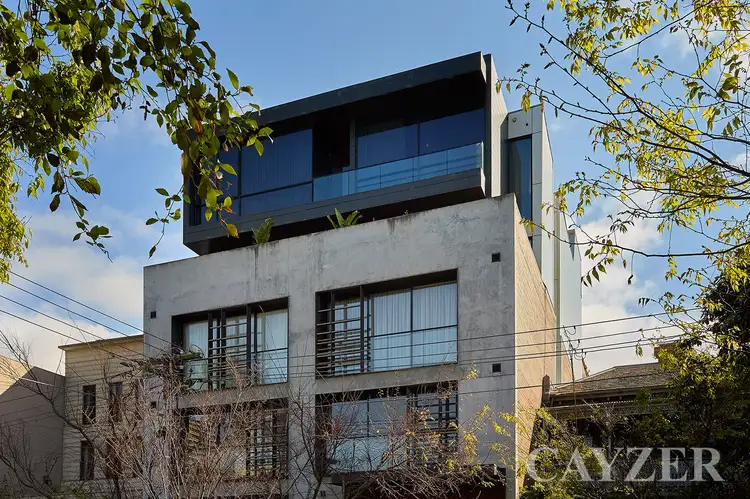 302/55 Wellington Street