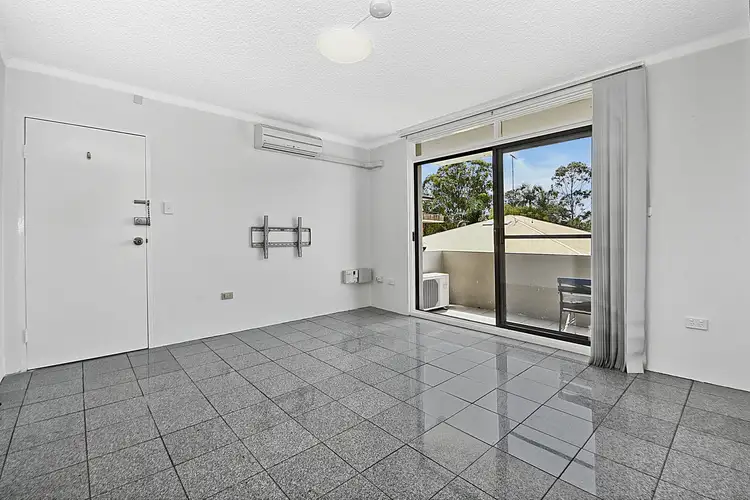 9/5 Preston Street