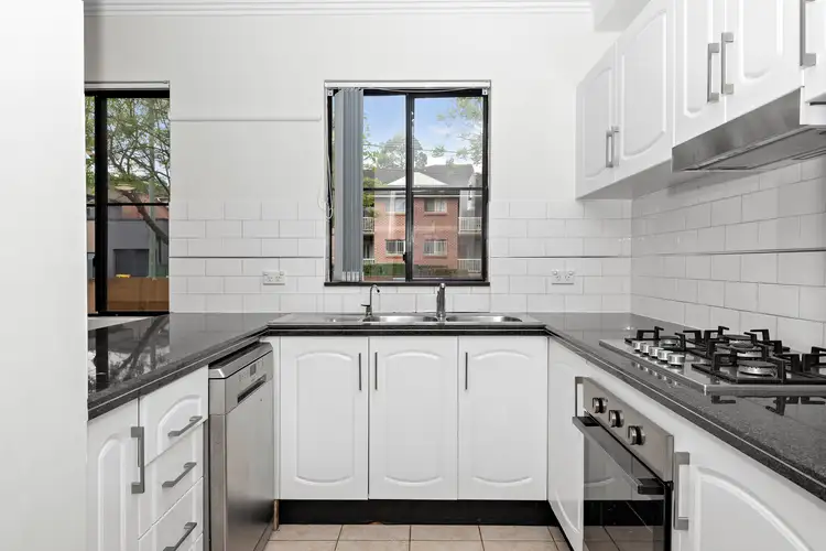 3/23 Brickfield Street