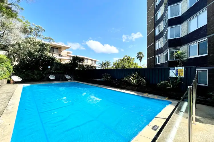 3B/94 Alison Road