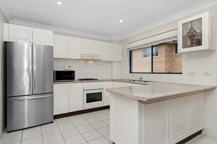 5/130 Good Street