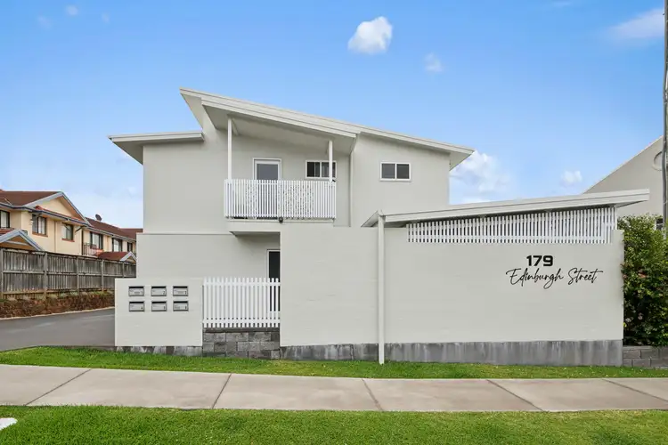 2/179 Edinburgh Street