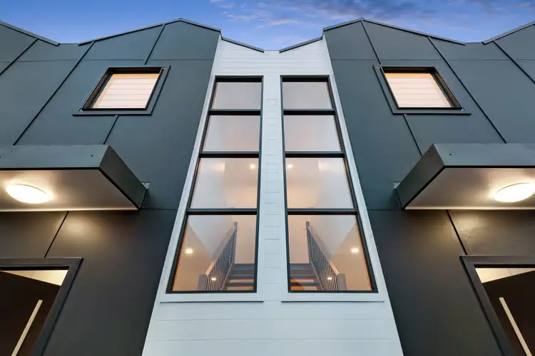 5/10 Durbar Avenue