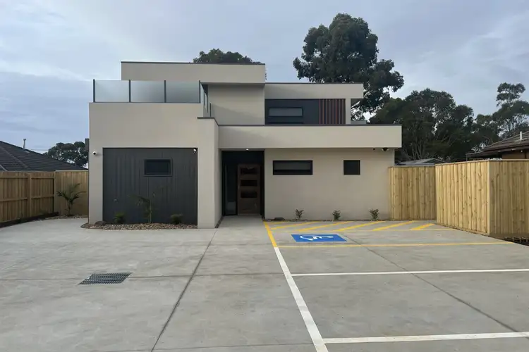 6/25 Moffatt Crescent