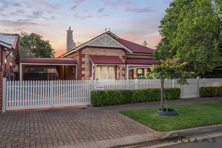 7 Scott Street