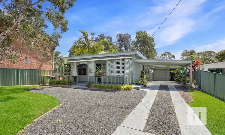 273 Tuggerawong Road