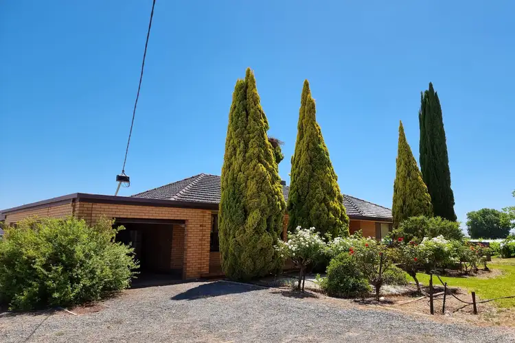 47 Sunnycliffs Crescent